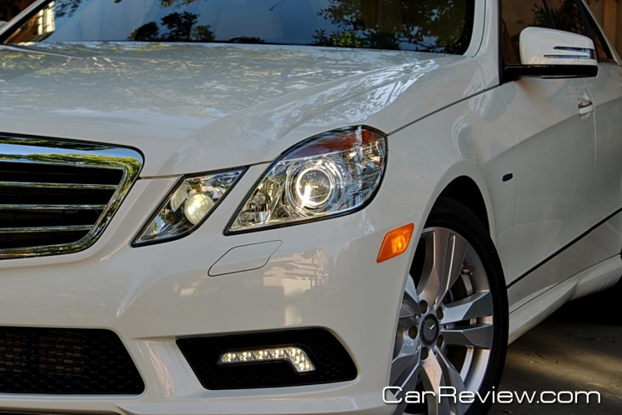 2011_MercedesBenz_E350_13