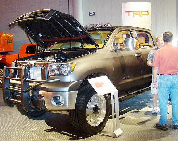 Toyota Tundra Dually Diesel at SEMA