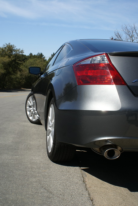 2008 Honda Accord EX-L Coupe - dual exhaust standard w/V6 engine