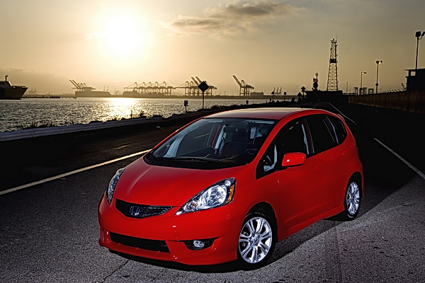 Redesigned 2009 Honda Fit Sport