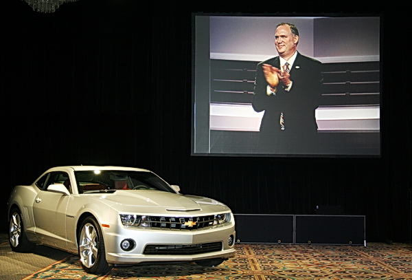 Ed Peper introduces 2010 Chevrolet Camaro