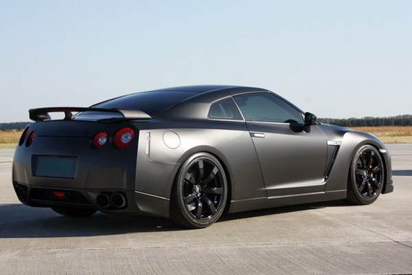 Avus Performance Builds A Nissan GTR For Bruce Wayne