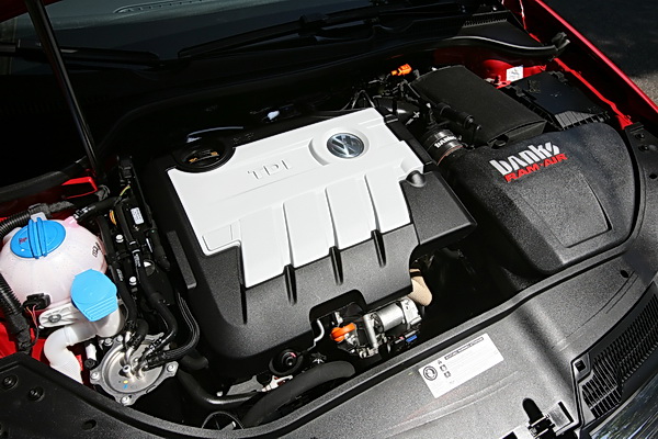 gale-banks-jetta-tdi-engine-bay