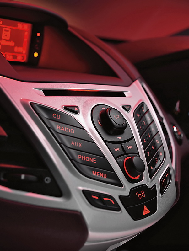 Ford Fiesta center console