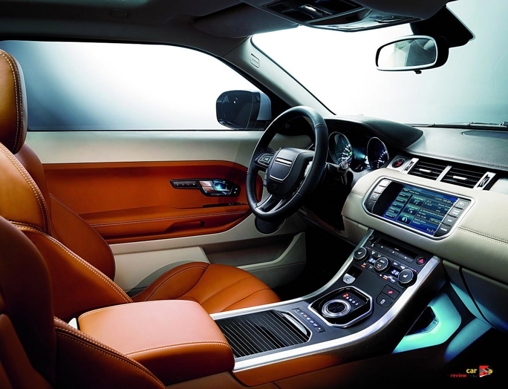 2012_LR_Evoque_interior_12