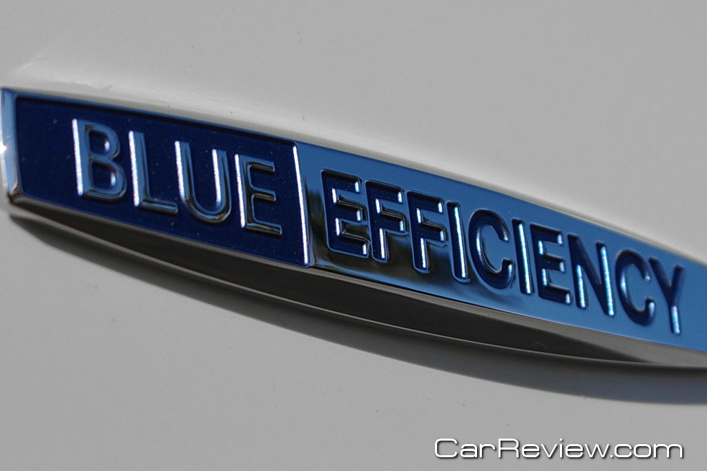 Mercedes-Benz E350 BlueTEC clean diesel