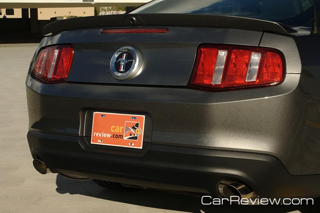 2011_ford_mustang_57