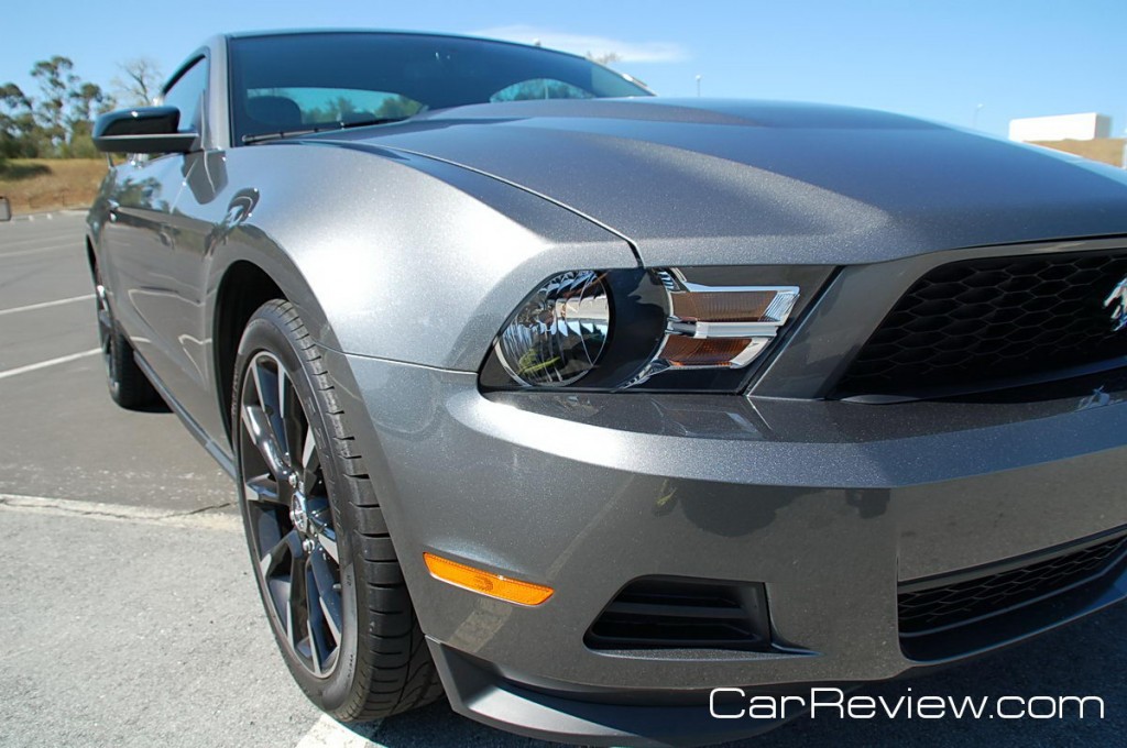 2011_ford_mustang_69