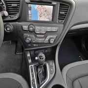 Kia Optima navigation system w/rear camera display