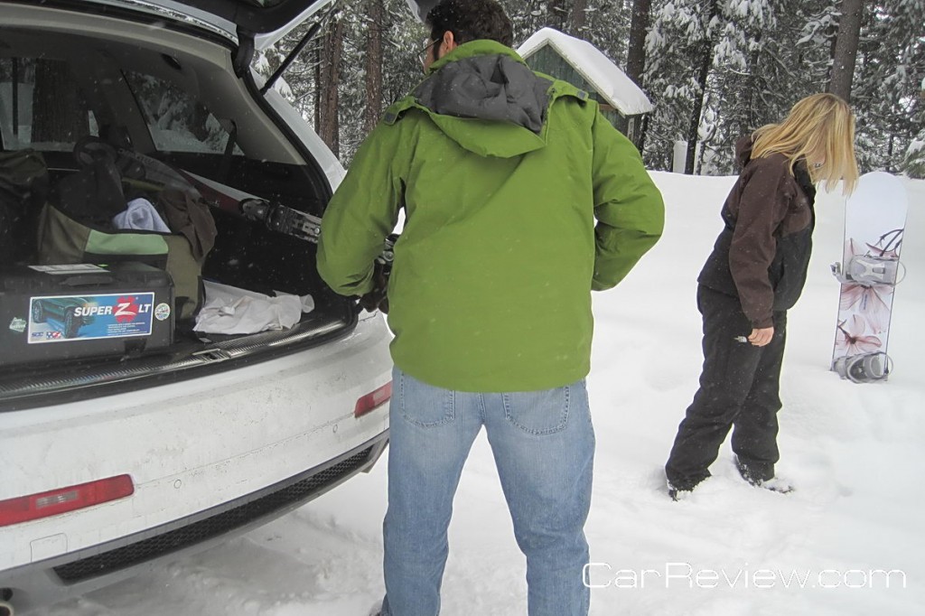 Unloading the Audi Q7