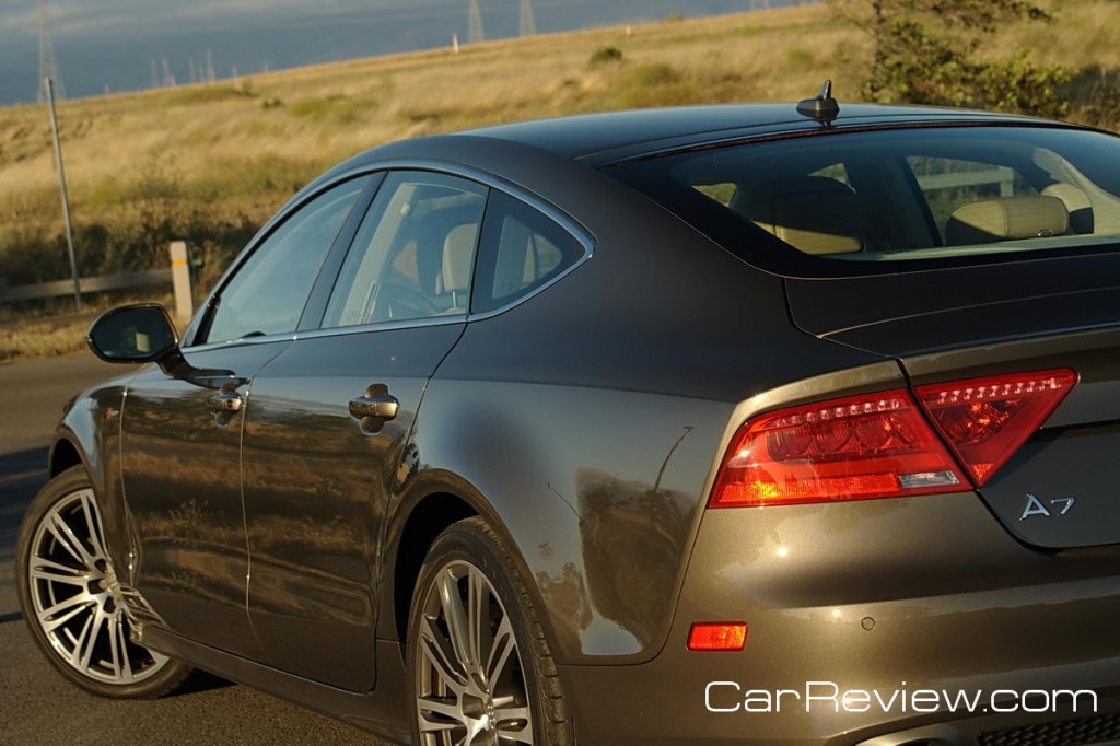 Audi parking system plus with rearview camera