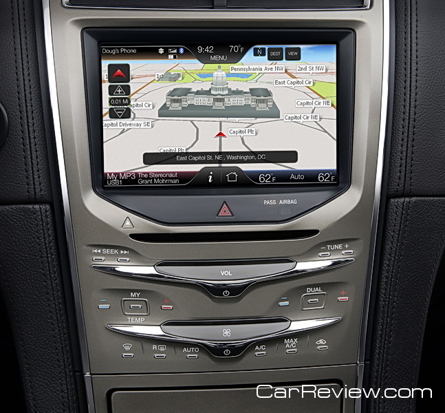 voice-activated touch-screen Navigation System with SIRIUS Travel Link