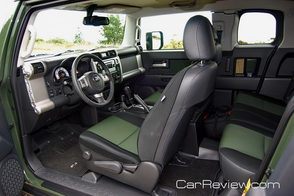 2011 Toyota FJ Cruiser Team Trails Edition interior