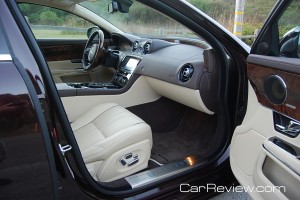 Jaguar XJL front seats
