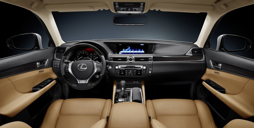 2013_Lexus_GS_350_027