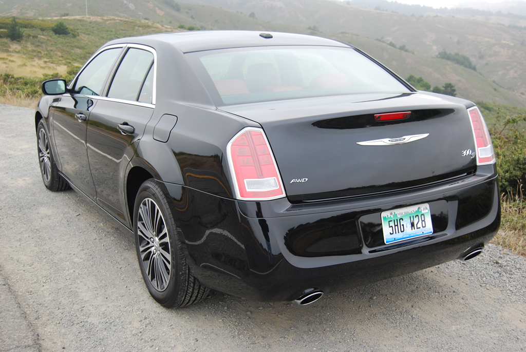 2012 Chrysler 300S AWD