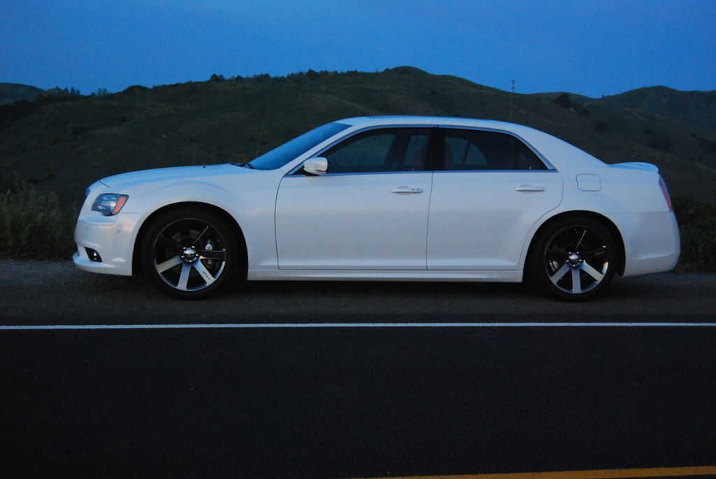 2013 Chrysler 300 SRT8