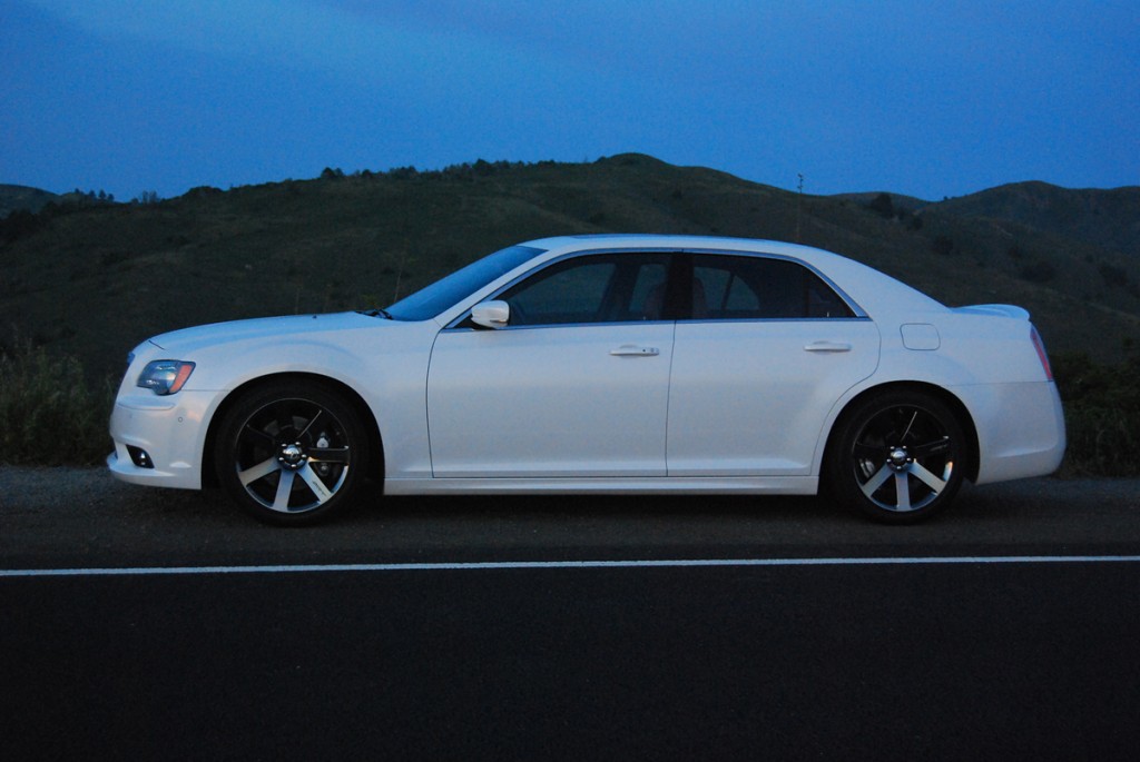 2013 Chrysler 300 SRT8