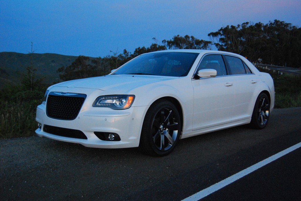 2013 Chrysler 300 SRT8