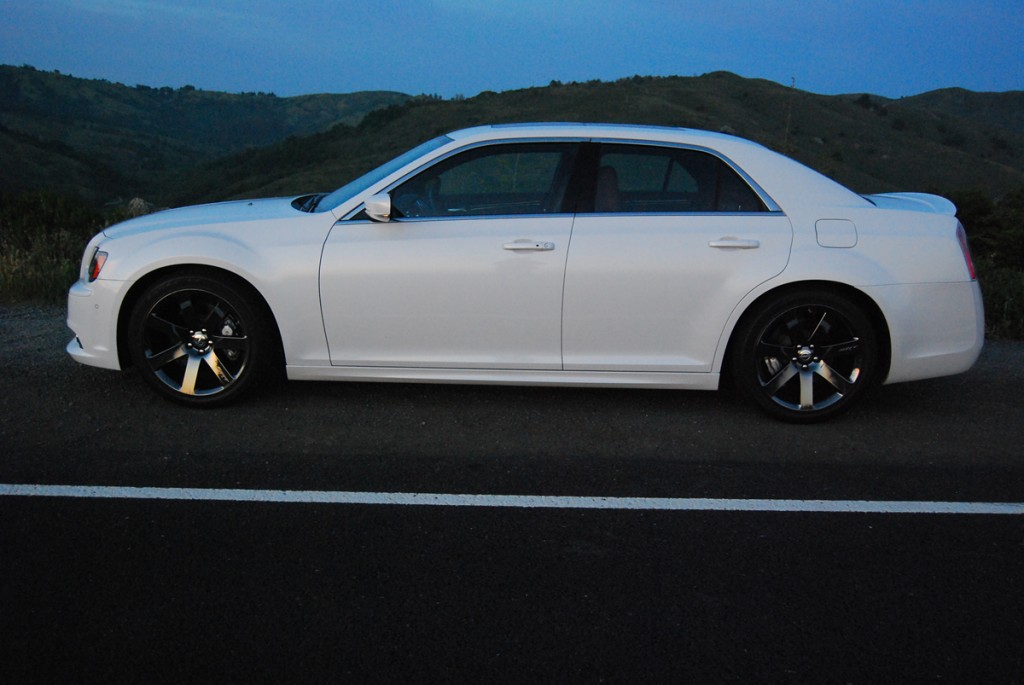 2013 Chrysler 300 SRT8