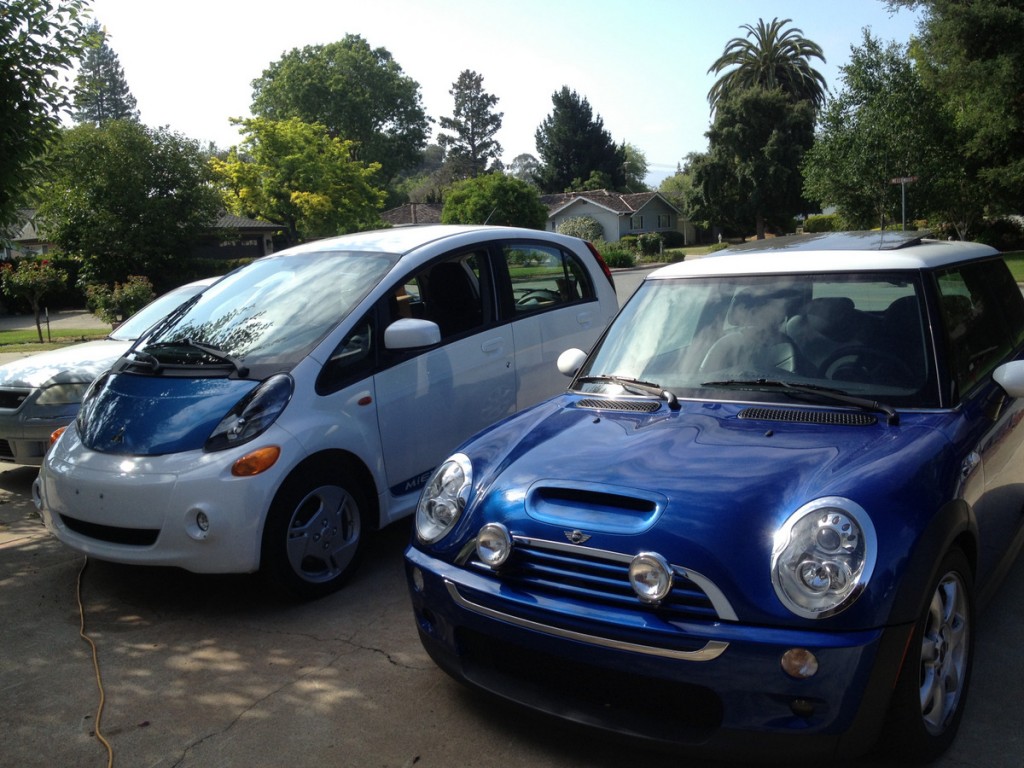 2013 Mitsubishi i-MIEV