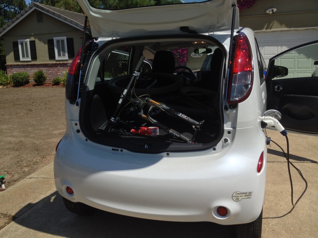 2013 Mitsubishi i-MIEV