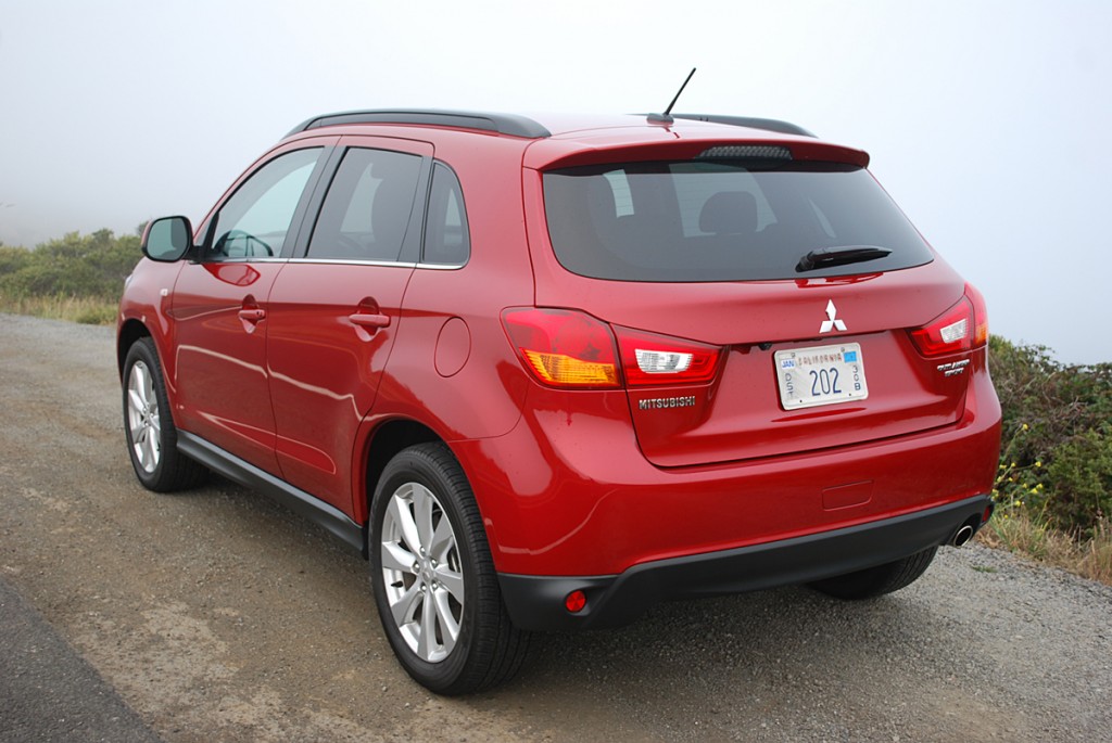 2013 Mitsubishi Outlander Sport SE 2WD