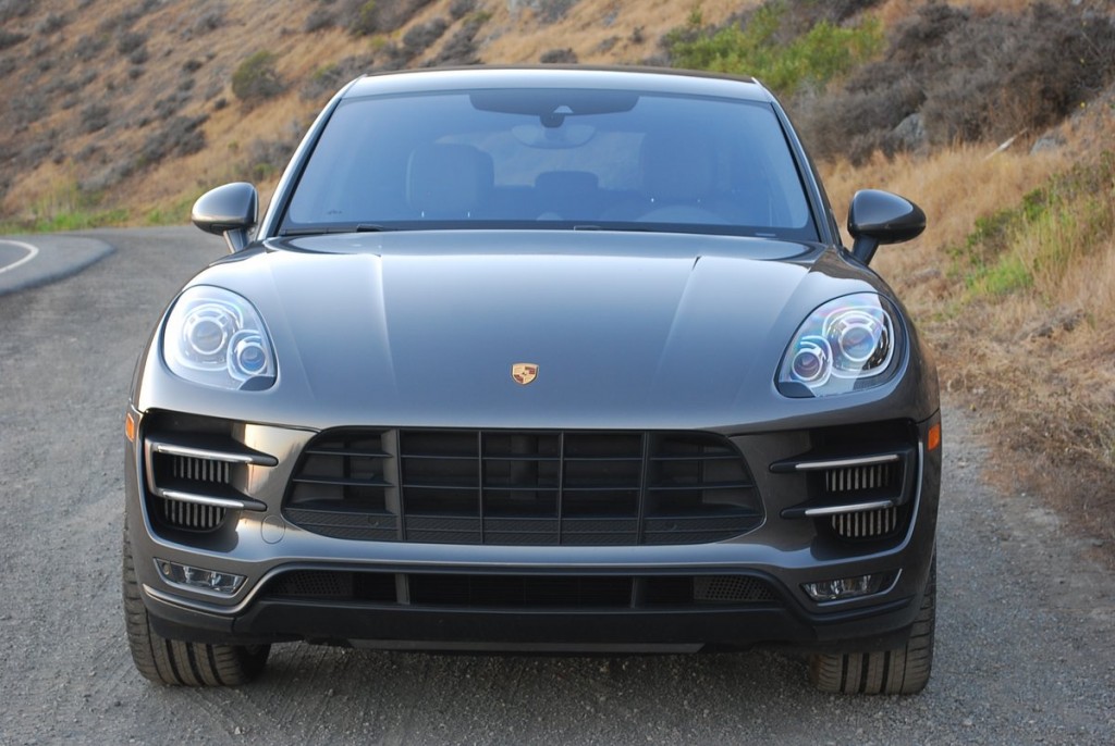 2015 Porsche Macan Turbo