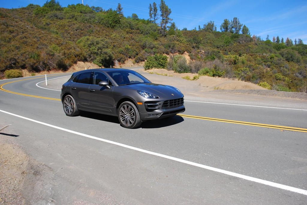 2015 Porsche Macan Turbo