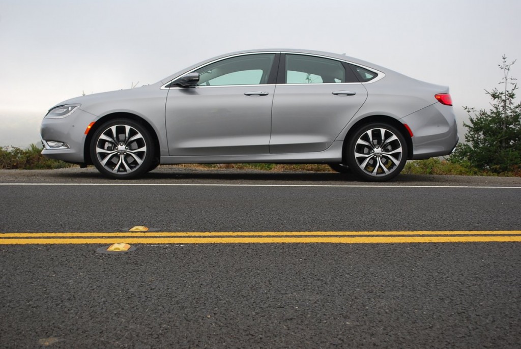 2015 Chrysler 200C