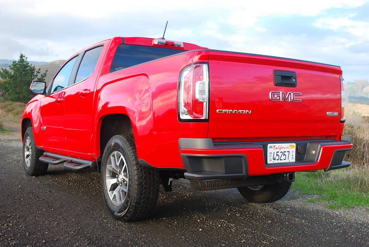 2015 GMC Canyon 4WD SLE Crew Cab Short Box