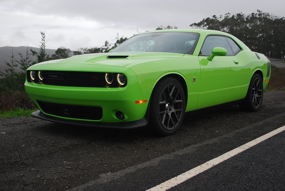 2015 Dodge Challenger 6.4L Scat Pack