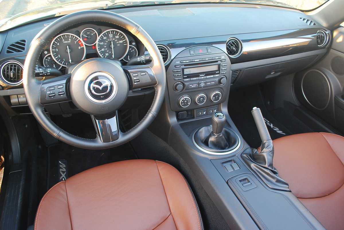 2015 Mazda MX-5 Miata Grand Touring