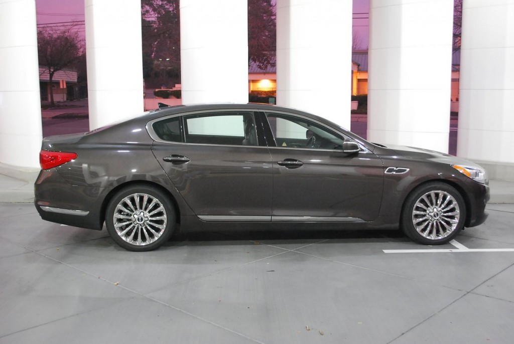 2015 Kia K900 Luxury V8