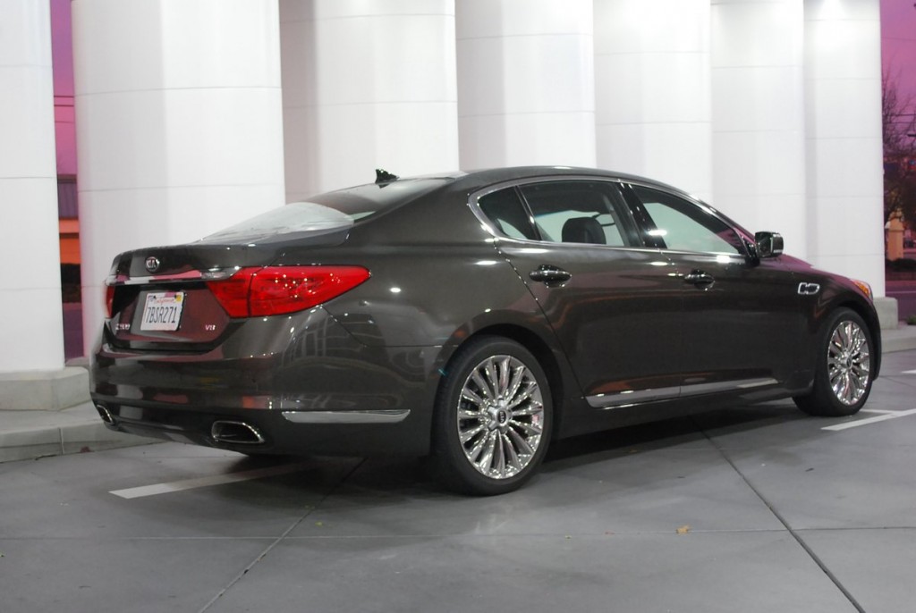 2015 Kia K900 Luxury V8