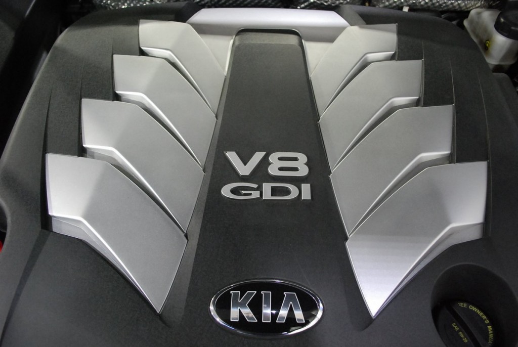 2015 Kia K900 Luxury V8