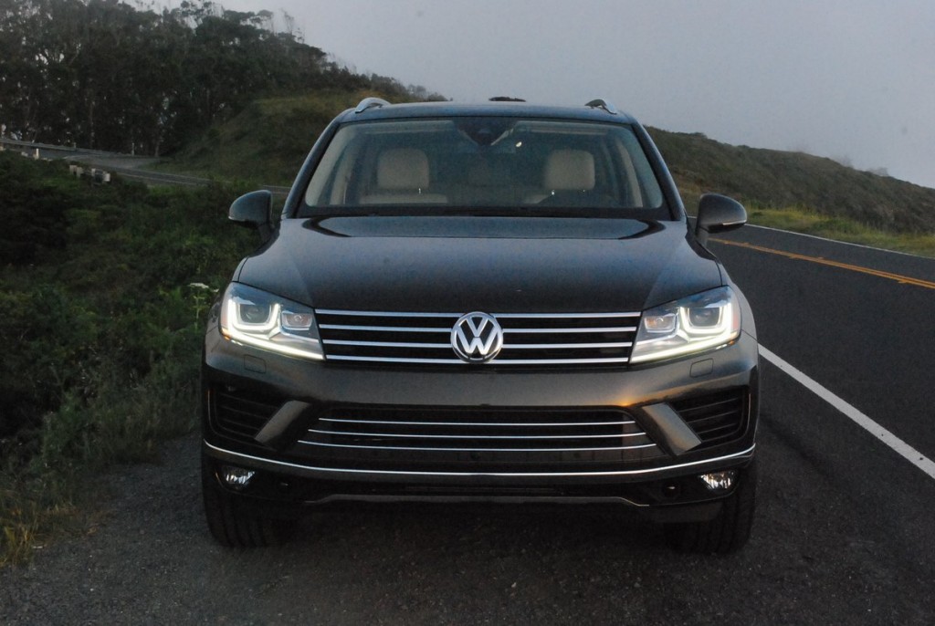 2015 Volkswagen Touareg Executive