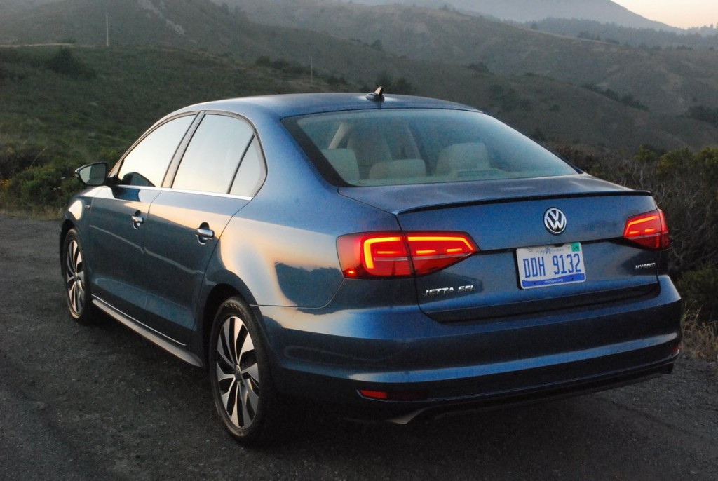 2015 Volkswagen Jetta Hybrid SEL Premium