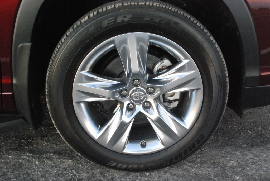 2015 Toyota Highlander Limited FWD