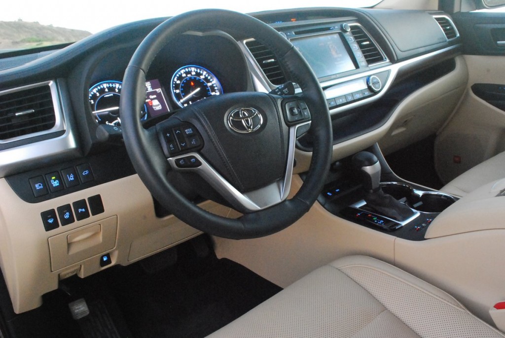2015 Toyota Highlander Limited FWD