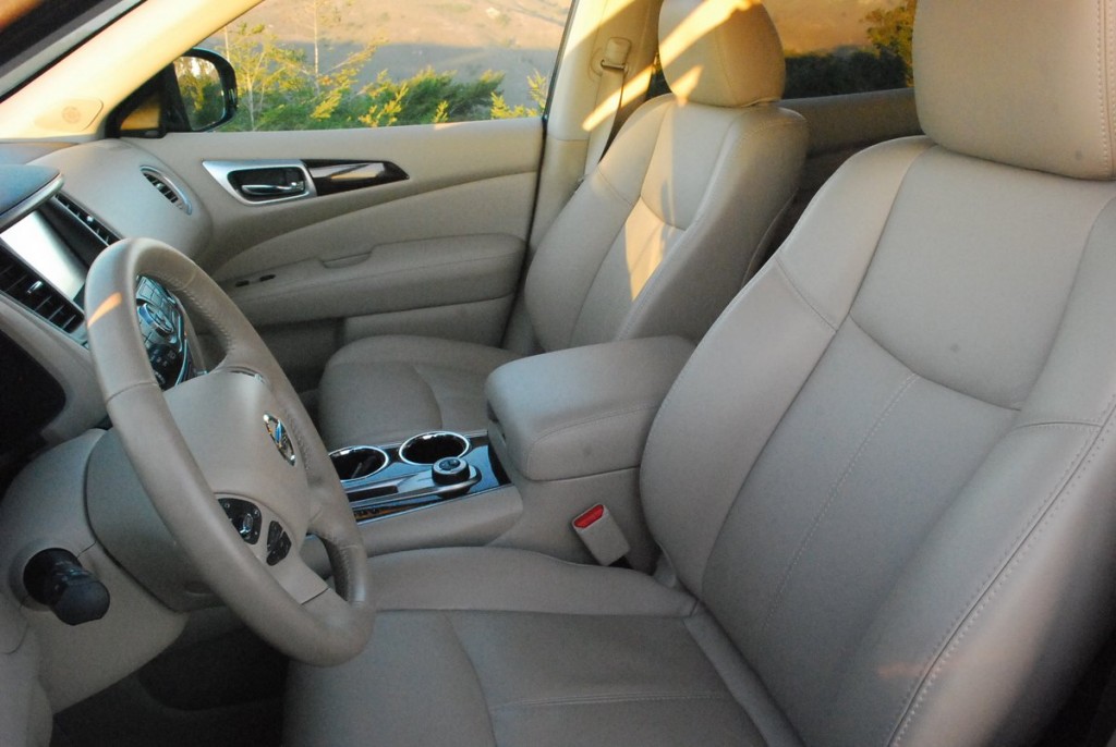 2015 Nissan Pathfinder SL 4x4