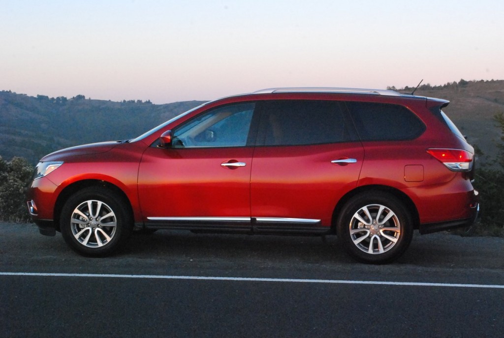 2015 Nissan Pathfinder SL 4x4