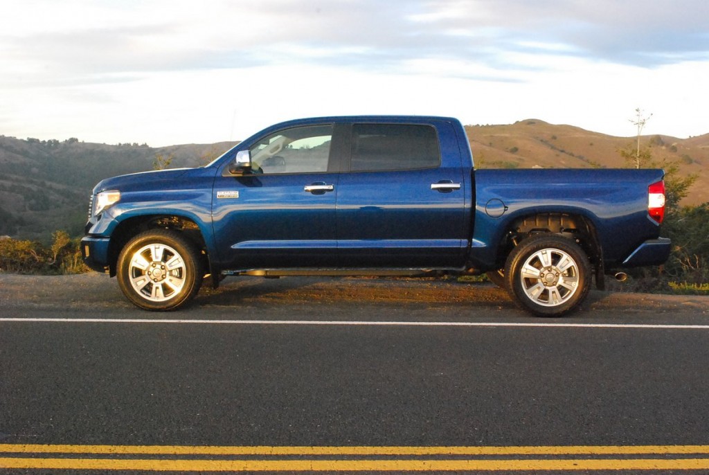 2015 Toyota Tundra CrewMax 4x4