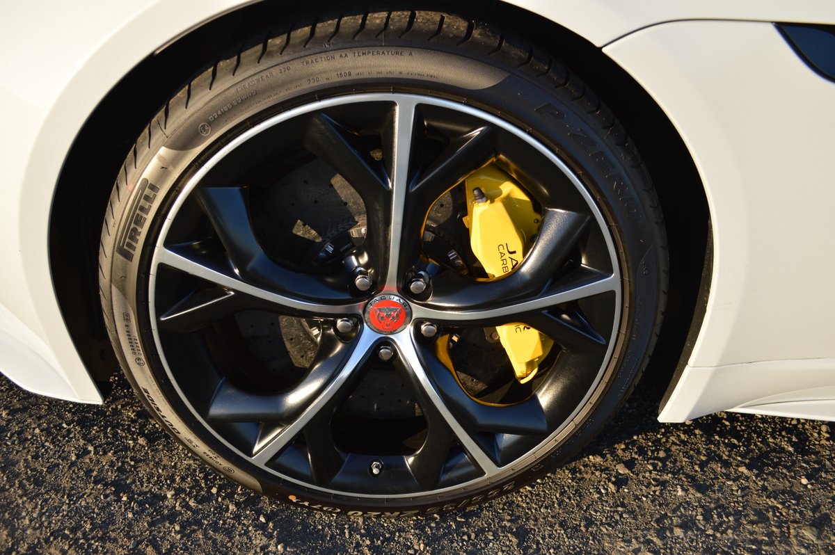 2017 Jaguar XK F-Type R Coupe