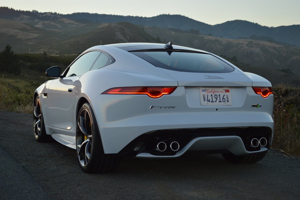 Jaguar f Type r in City