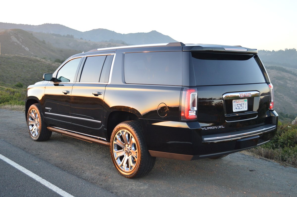 2016 GMC Yukon XL Denali 4WD