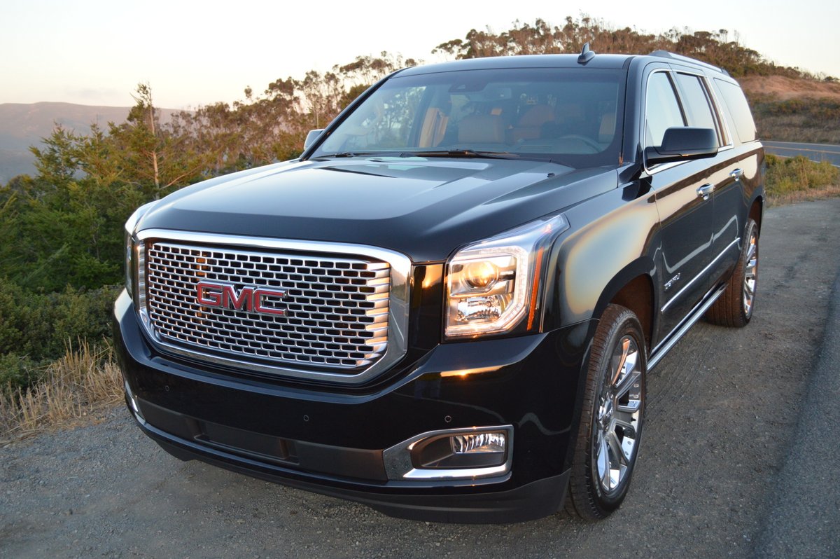 GMC Yukon XL Denali 2015