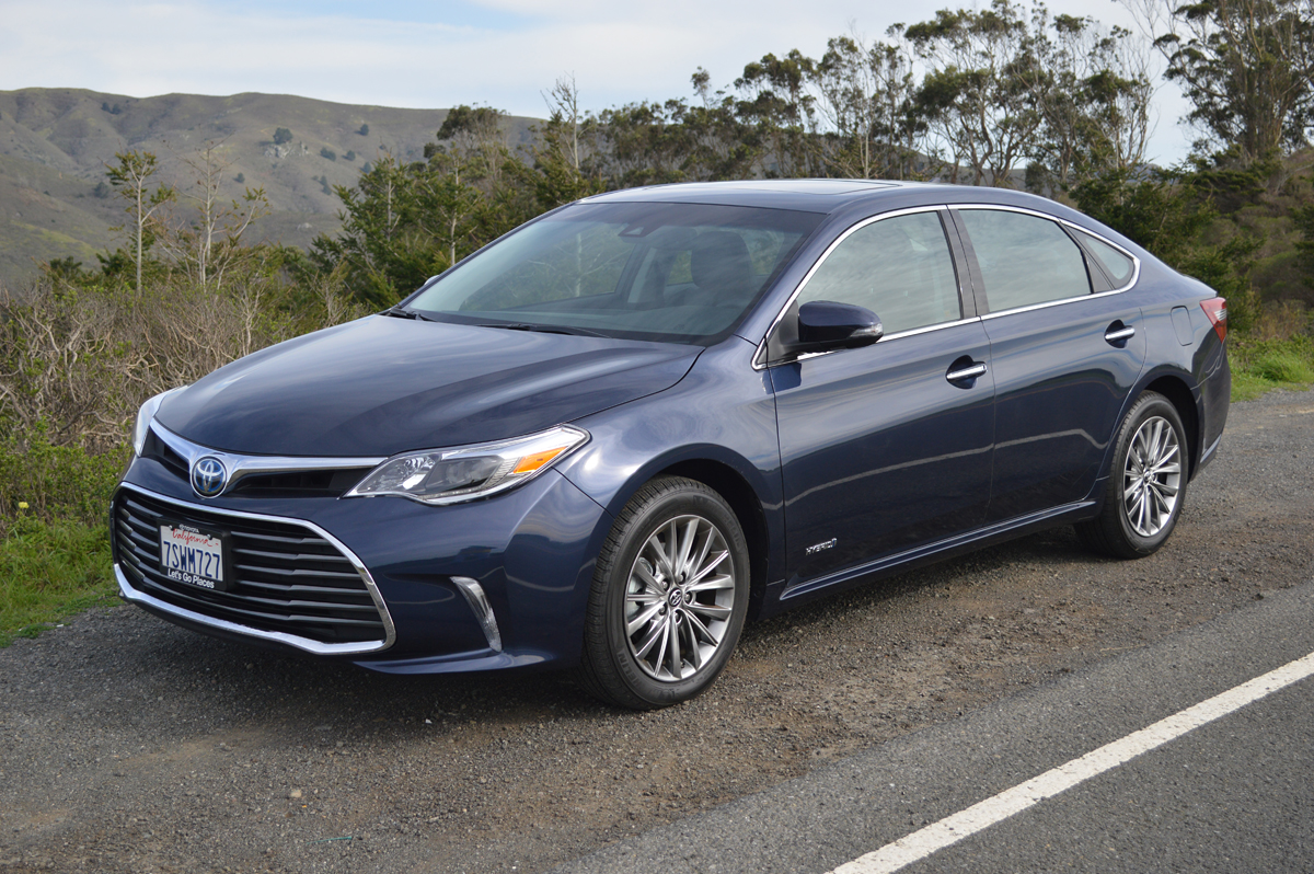 2017 Toyota Avalon Hybrid Limited