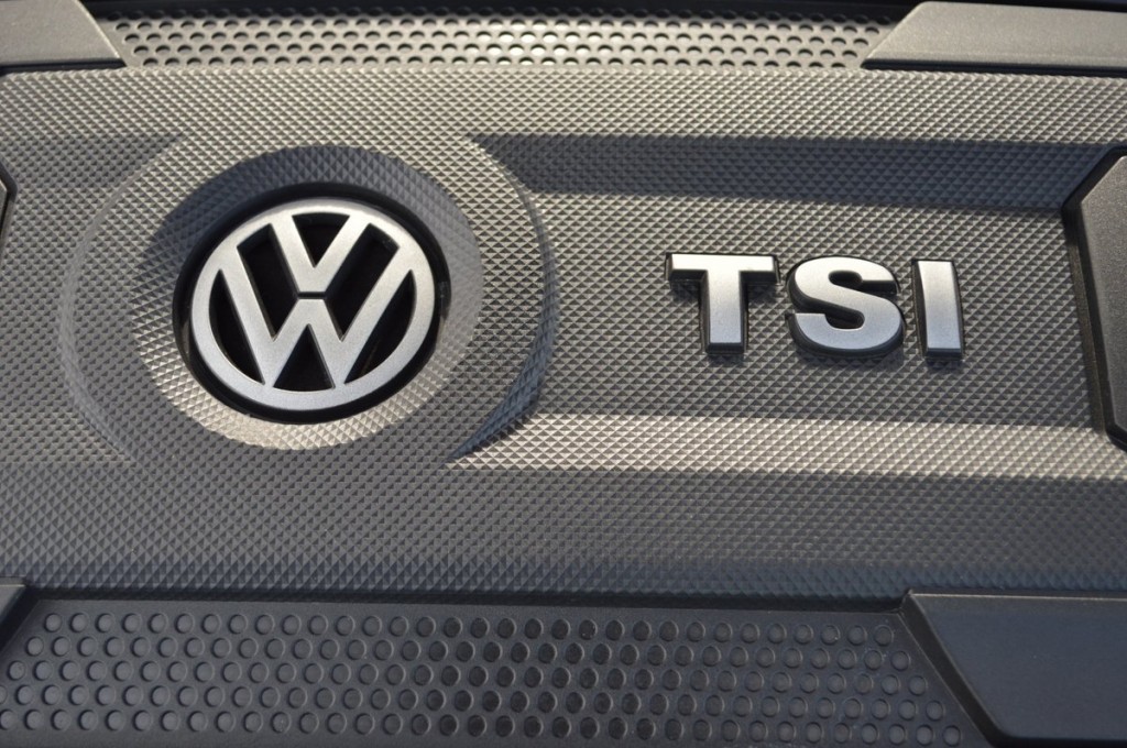 0202017 Volkswagen Golf TSI Alltrack