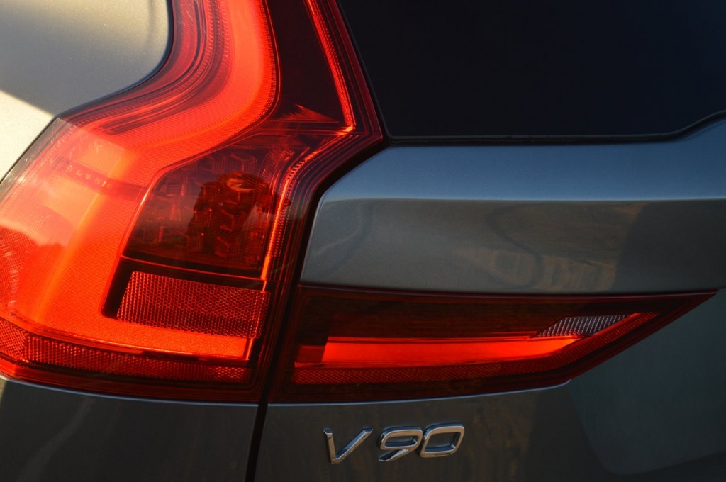 2017 Volvo V90 Cross Country T6 AWD
